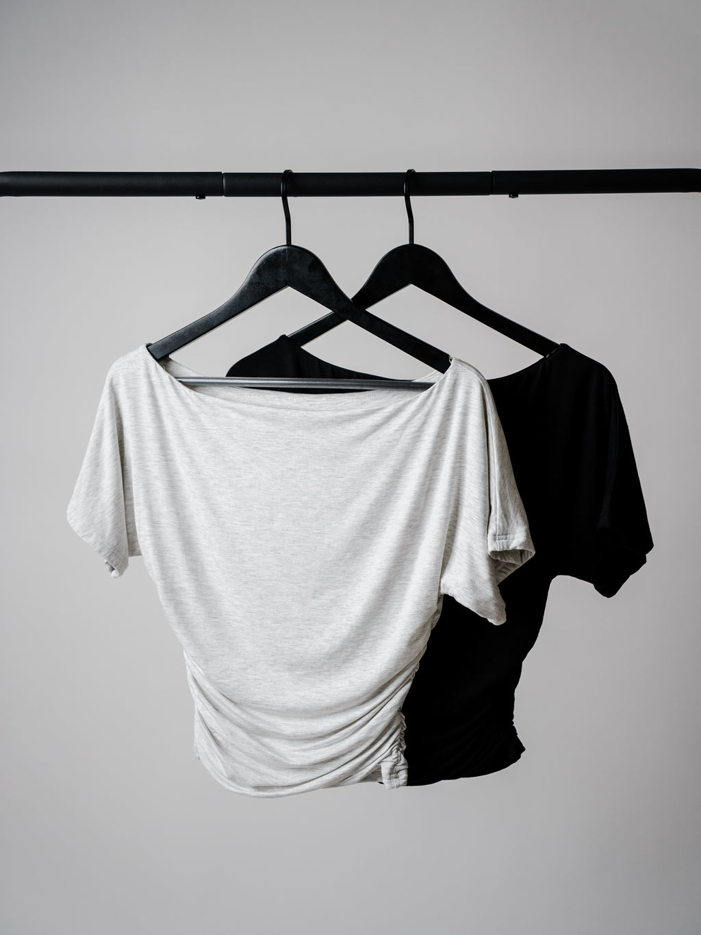 CONTOUR OFF SHOULDER SHORT SLEEVE