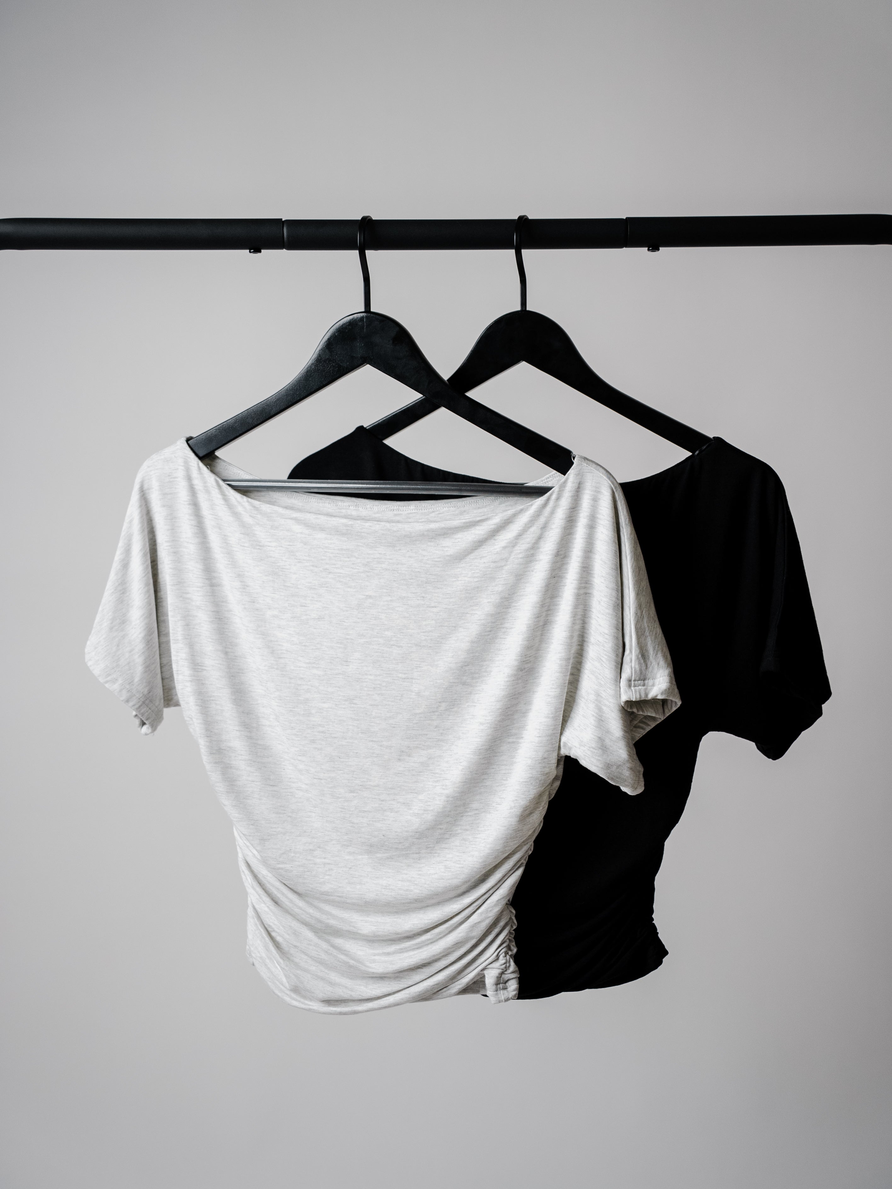 CONTOUR OFF SHOULDER SHORT SLEEVE