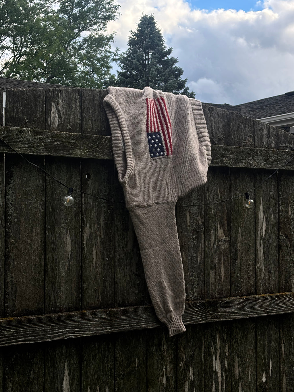 AMERICANA KNIT SWEATER